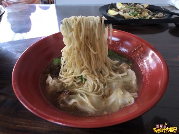台中南屯美食古早麵》竹仔腳陽春麵菜單價位大公開！香傳40年的超人氣古早味陽春麵～台中南屯路必吃美食小吃餐廳推薦。
