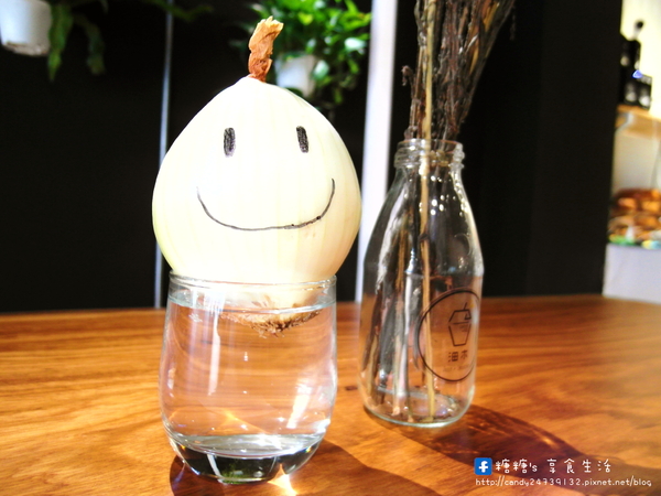 沺木 Garden Wood:〖台中│美食〗沺木 Garden Wood ❤ 新鮮現打,天然美味,過程中不加一滴水和糖,滿滿纖維通通都在這杯裡面!!