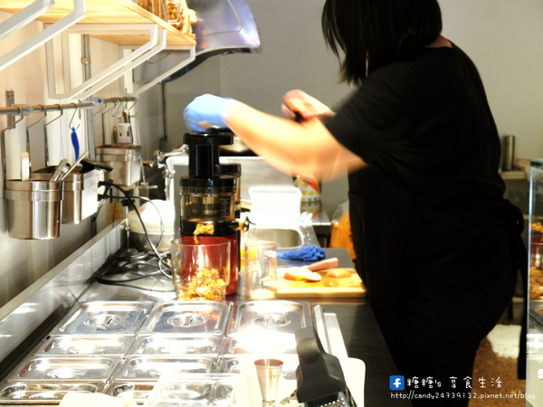 沺木 Garden Wood:〖台中│美食〗沺木 Garden Wood ❤ 新鮮現打,天然美味,過程中不加一滴水和糖,滿滿纖維通通都在這杯裡面!!