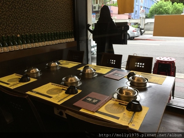 鍋饕精緻涮涮鍋(大直店):【台北中山】內行人肉食族必訪的大肉盤『鍋饕精緻涮涮鍋』