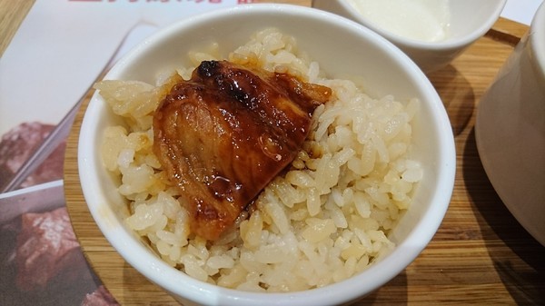 Hot 7 新鉄板料理(高雄漢神巨蛋店)：高雄漢神巨蛋~hot7新鉄板料理~王品平價料理~堅持原塊 講求原味~