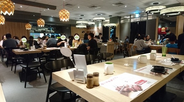 Hot 7 新鉄板料理(高雄漢神巨蛋店)：高雄漢神巨蛋~hot7新鉄板料理~王品平價料理~堅持原塊 講求原味~
