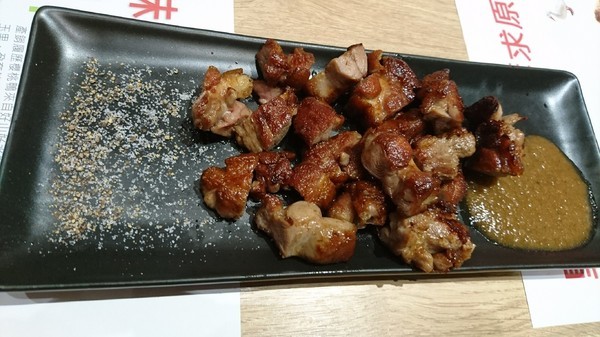 Hot 7 新鉄板料理(高雄漢神巨蛋店)：高雄漢神巨蛋~hot7新鉄板料理~王品平價料理~堅持原塊 講求原味~