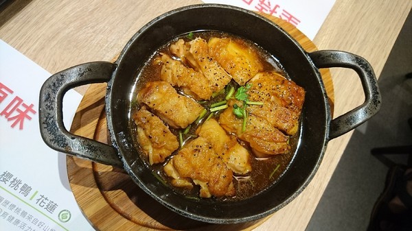 Hot 7 新鉄板料理(高雄漢神巨蛋店)：高雄漢神巨蛋~hot7新鉄板料理~王品平價料理~堅持原塊 講求原味~