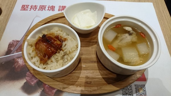 Hot 7 新鉄板料理(高雄漢神巨蛋店)：高雄漢神巨蛋~hot7新鉄板料理~王品平價料理~堅持原塊 講求原味~