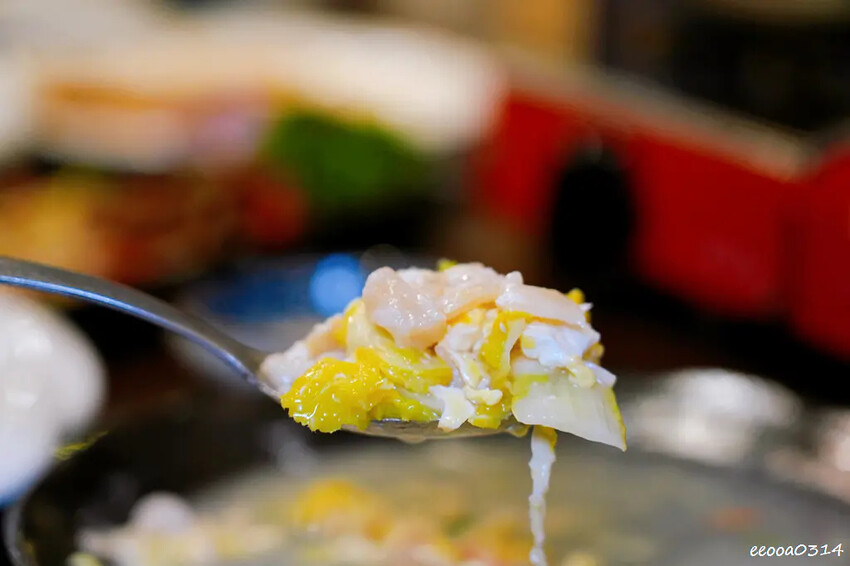 台北炒鱔魚、沙茶魚頭火鍋「老睦家」，遼寧夜市台菜料理、無菜單