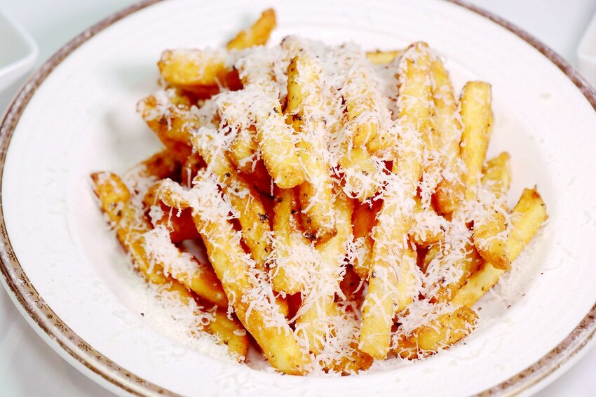 神秘感十足的私宅餐廳,按門鈴才能入內的美味歐陸料理.小型婚宴,尾牙派對場地推薦♥香頌私宅洋樓♥