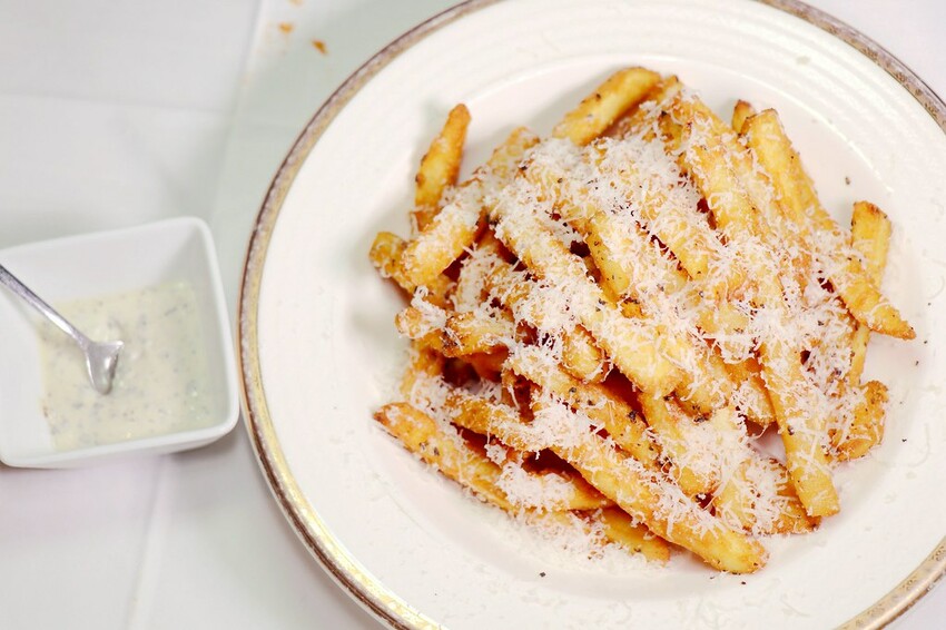 神秘感十足的私宅餐廳,按門鈴才能入內的美味歐陸料理.小型婚宴,尾牙派對場地推薦♥香頌私宅洋樓♥