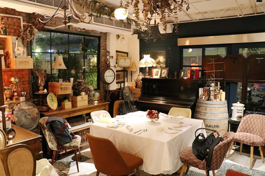 神秘感十足的私宅餐廳,按門鈴才能入內的美味歐陸料理.小型婚宴,尾牙派對場地推薦♥香頌私宅洋樓♥