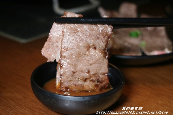 燒肉殿：【台北大安區】中華男籃國手洪志善投資『燒肉殿』東區燒烤吃到飽/捷運忠孝復興站~