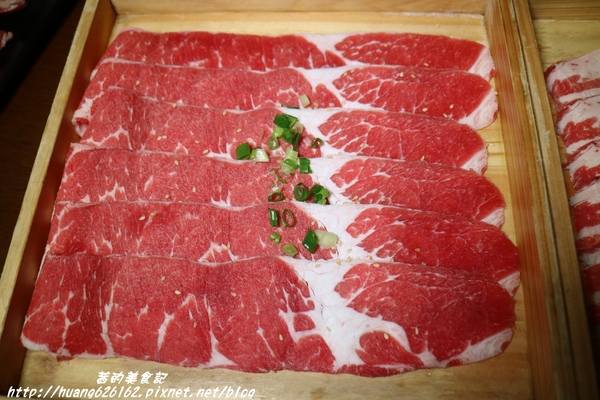 燒肉殿：【台北大安區】中華男籃國手洪志善投資『燒肉殿』東區燒烤吃到飽/捷運忠孝復興站~