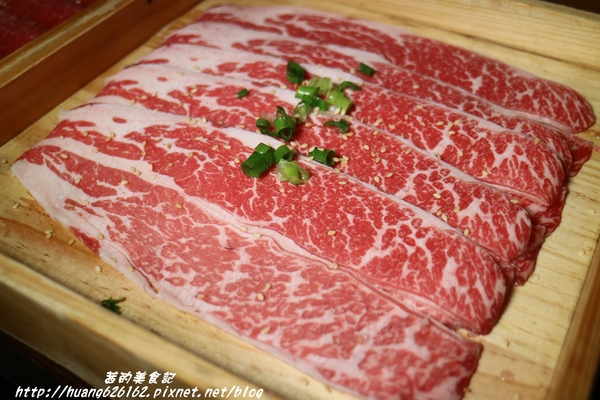 燒肉殿：【台北大安區】中華男籃國手洪志善投資『燒肉殿』東區燒烤吃到飽/捷運忠孝復興站~