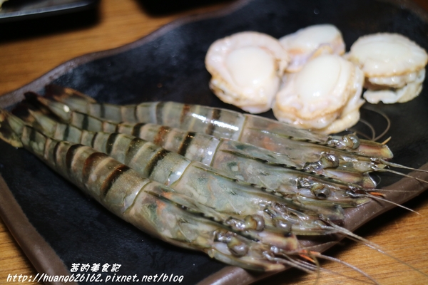 燒肉殿：【台北大安區】中華男籃國手洪志善投資『燒肉殿』東區燒烤吃到飽/捷運忠孝復興站~