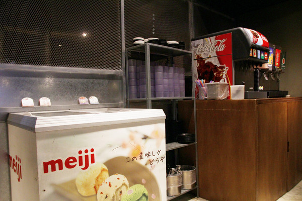 燒肉殿:【台北市大安區。燒烤吃到飽】燒肉-殿 東區燒肉吃到飽 肉質不差 699元即可享受 忠孝復興站