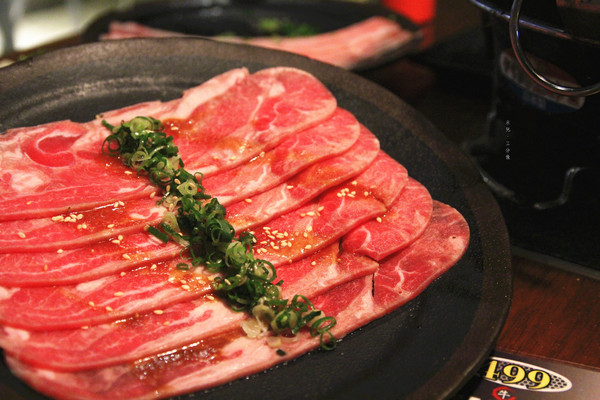 燒肉殿:【台北市大安區。燒烤吃到飽】燒肉-殿 東區燒肉吃到飽 肉質不差 699元即可享受 忠孝復興站