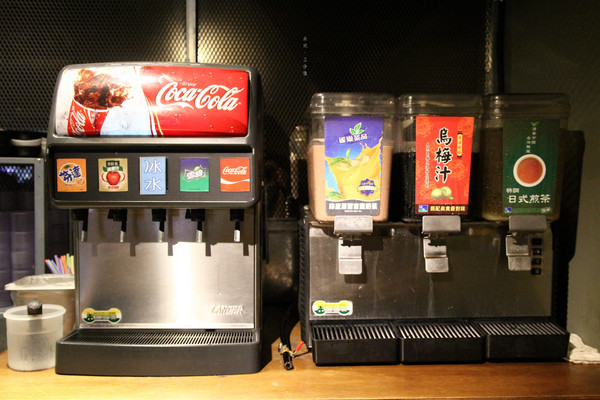 燒肉殿:【台北市大安區。燒烤吃到飽】燒肉-殿 東區燒肉吃到飽 肉質不差 699元即可享受 忠孝復興站