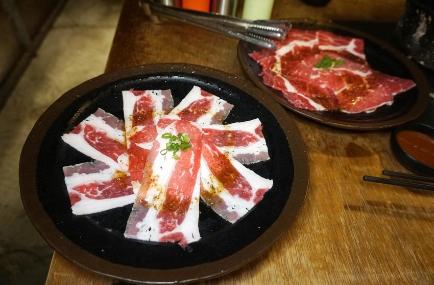 燒肉殿/東區燒烤吃到飽推薦/東區明星燒烤吃到飽