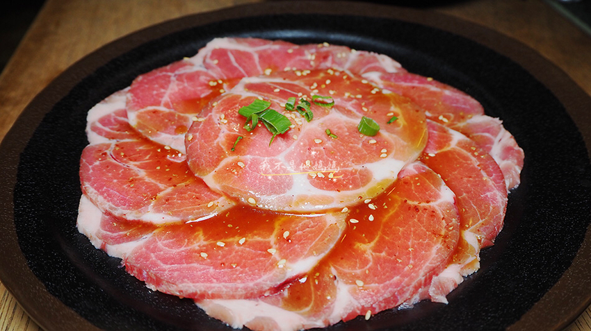 忠孝敦化和牛吃到飽,大安區和牛吃到飽,東區龍蝦吃到飽,大安區龍蝦吃到飽,信義區龍蝦吃到飽,忠孝敦化海鮮吃到飽,浮誇系燒肉,東區燒肉推薦