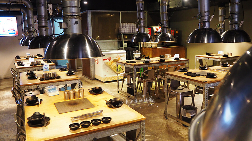 忠孝敦化炭火燒肉,大安區炭火燒肉,忠孝敦化包廂,東區包廂吃到飽,信義區包廂吃到飽,大安區包廂吃到飽, 台北燒烤生蠔,好客音樂燒烤,烤牛舌吃到飽