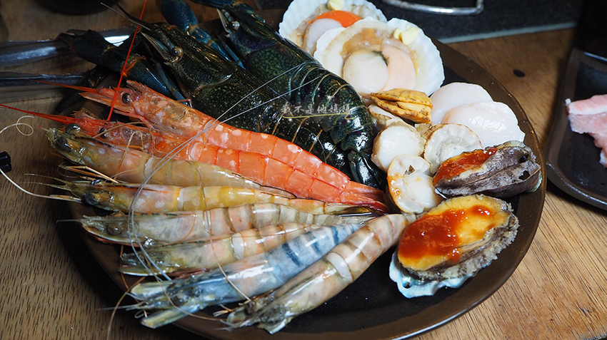 戰醬燒肉,忠孝燒肉,東區平價燒肉,夯肉殿,忠孝敦化燒肉,敦化南路燒肉,敦化燒烤, 肉殿台北,燒肉眾,夯肉殿,洪至善,澎湖生蠔吃到飽