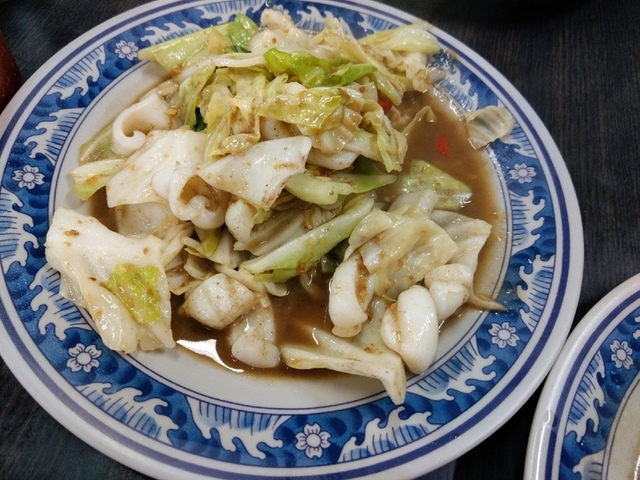 光華 炒牛羊肉︱蘆洲 銅板美食 光華路炒飯、炒麵、蛤蠣湯冬天來一碗最溫暖