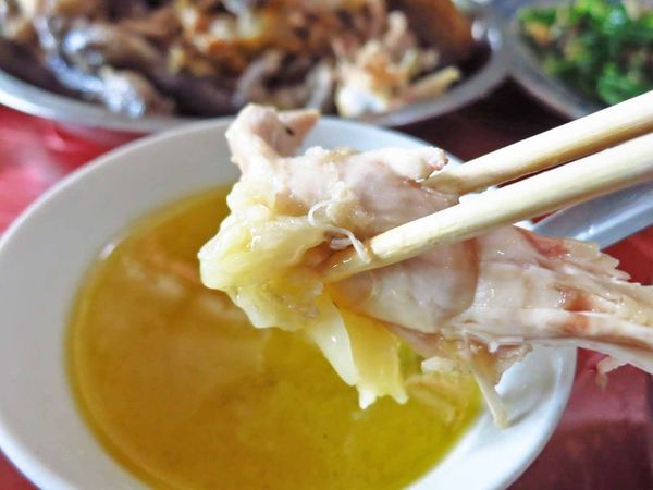 【三峽】東眼桶仔雞-深山中的炭香烤雞 【三峽】東眼桶仔雞-深山中的炭香烤雞