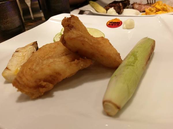 火地島:火地島-原主打阿根廷碳烤牛排 現以串燒和碳烤牛排為主 是拜訪過就不會再踏進去第二次的雷店