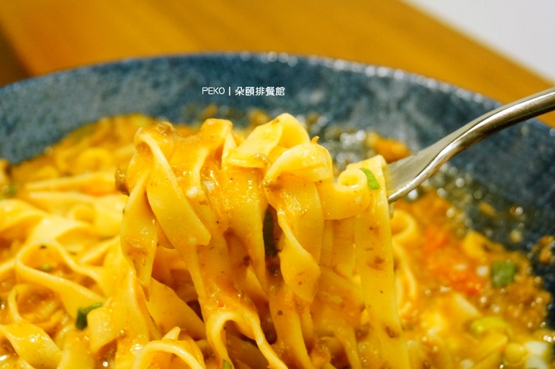  朵頤排餐館.台北車站美食.饗食天堂.台北車站餐廳.朵頤菜單.Doricious.