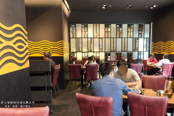 玉豆腐 韓國豆腐煲專門店(夢時代B1)：高雄前鎮︱玉豆腐韓國豆腐煲專門店(高雄夢時代)　石鍋拌飯與鍋巴的協奏曲～