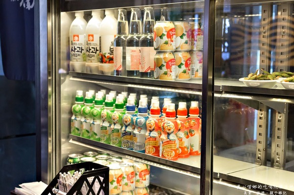 玉豆腐 韓國豆腐煲專門店(夢時代B1)：高雄前鎮︱玉豆腐韓國豆腐煲專門店(高雄夢時代)　石鍋拌飯與鍋巴的協奏曲～