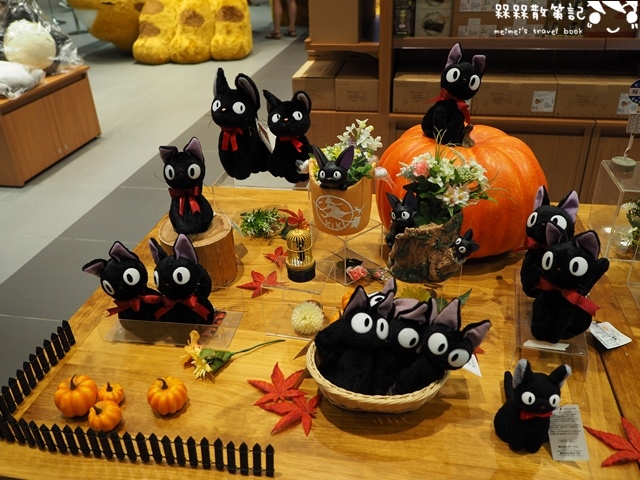 林口三井outlet龍貓巴士 林口三井outlet龍貓巴士