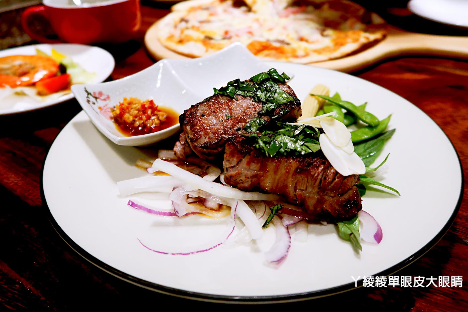 新竹南寮漁港美食，失落沙洲複合式主題餐廳！必點特色窯烤牛排