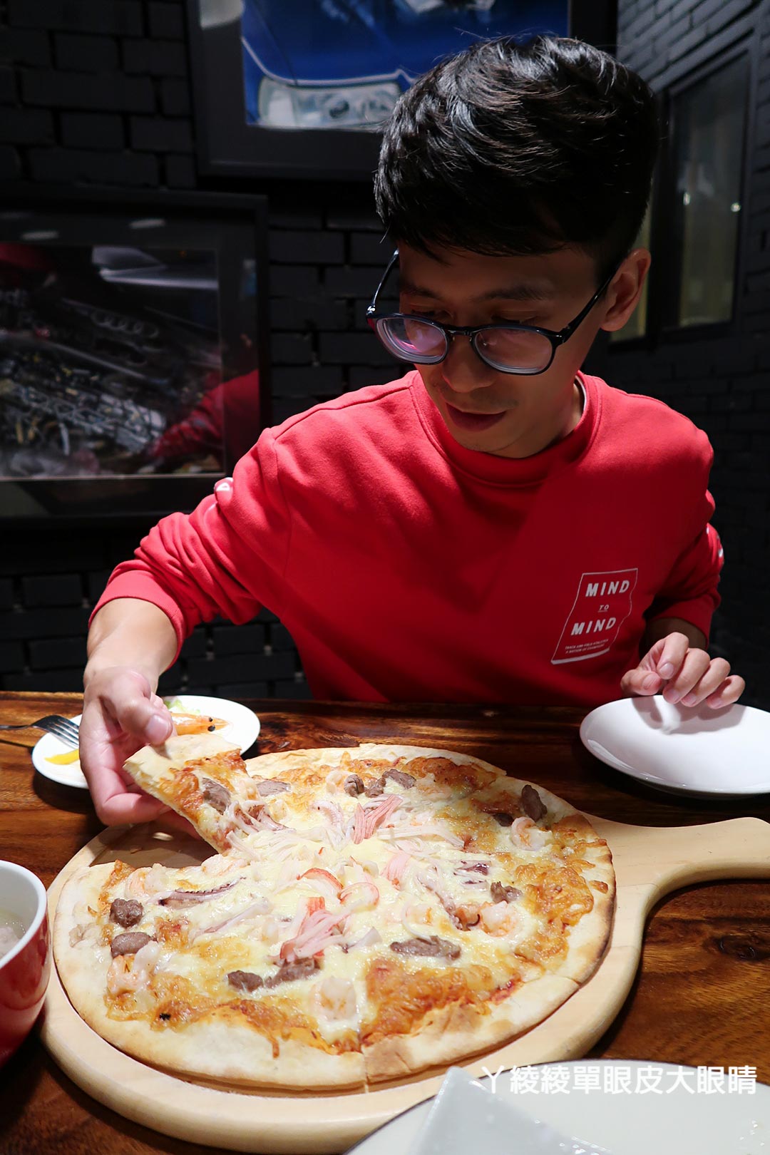 新竹南寮漁港美食,失落沙洲複合式主題餐廳!必點特色窯烤牛排