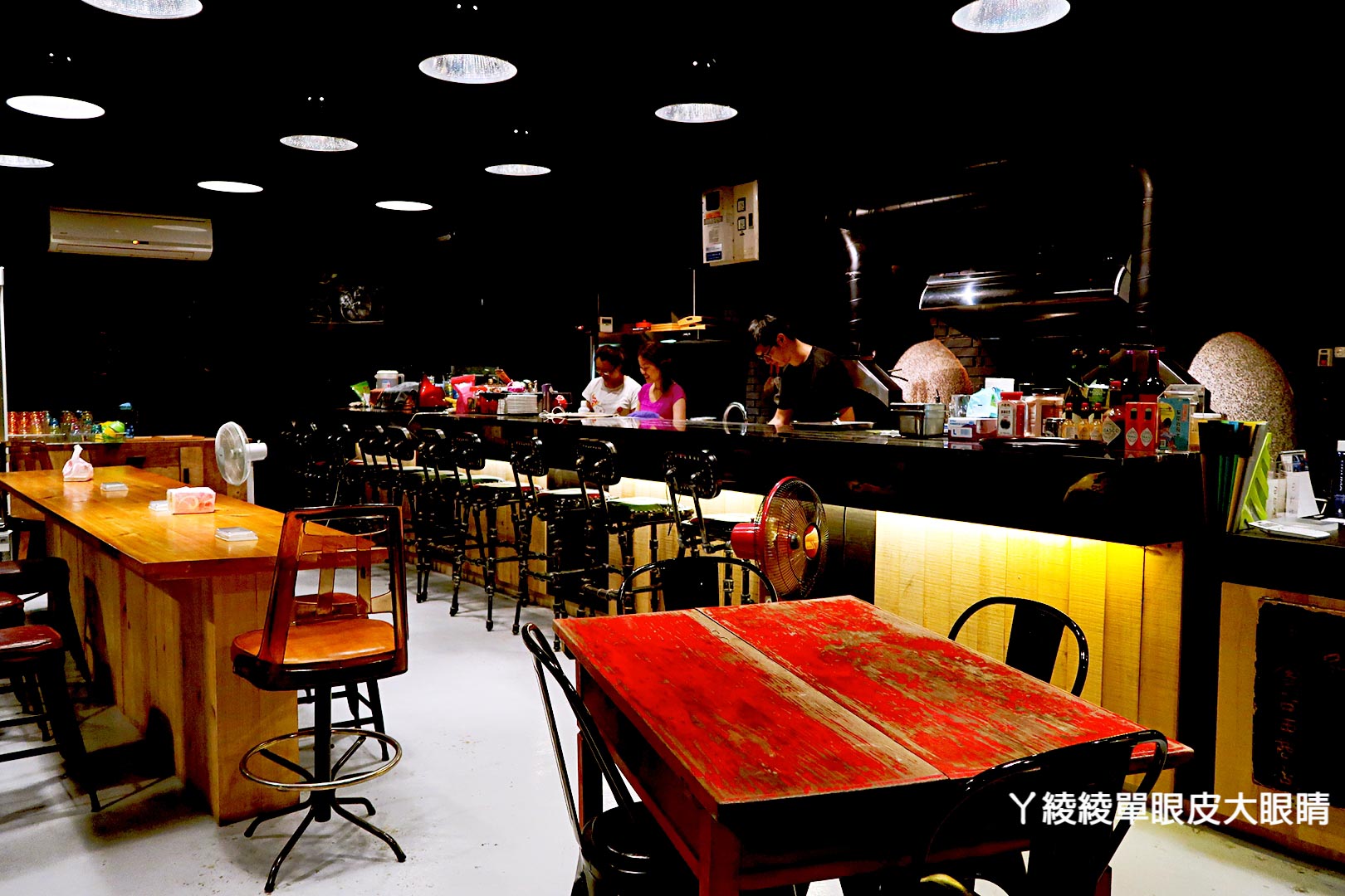 新竹南寮漁港美食，失落沙洲複合式主題餐廳！必點特色窯烤牛排