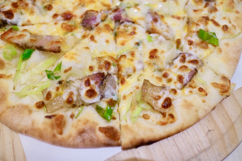 客家鹹豬肉披薩 客家鹹豬肉披薩