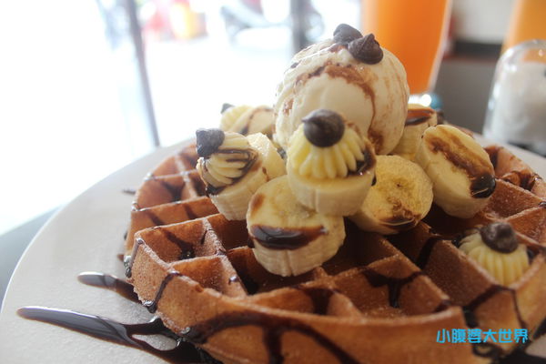 1408263656-3539257775_n