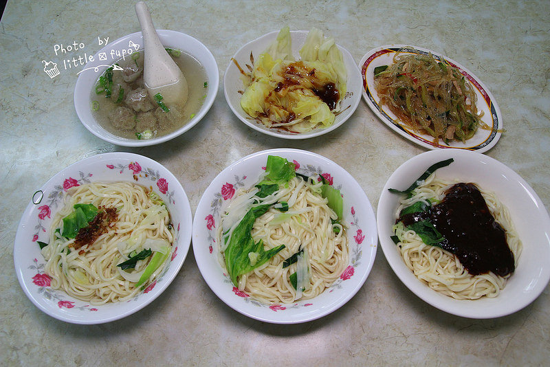 28091564411_b2469f7f27_c