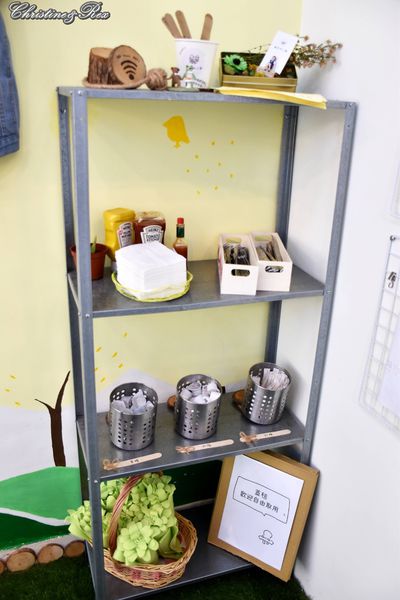 【新北。美食】新莊 / 曲尼的公園，野餐不必到室外，置身於藍天白雲下的草皮野餐