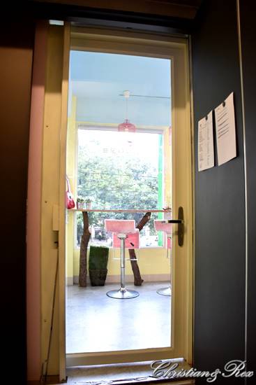 【新北。美食】新莊 / 曲尼的公園，野餐不必到室外，置身於藍天白雲下的草皮野餐