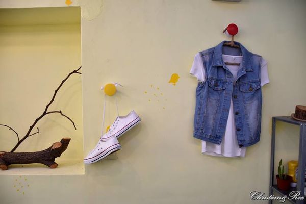 【新北。美食】新莊 / 曲尼的公園，野餐不必到室外，置身於藍天白雲下的草皮野餐