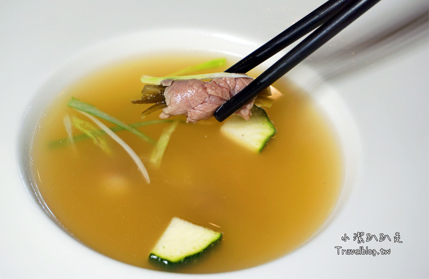 雲林斗六鐵板燒推薦》鐵町心作鐵板料理。傳統套餐真超值,澎湃海陸套餐一次滿足,火燄冰淇淋料理,可帶竉物 - 小潔趴趴走旅遊札記