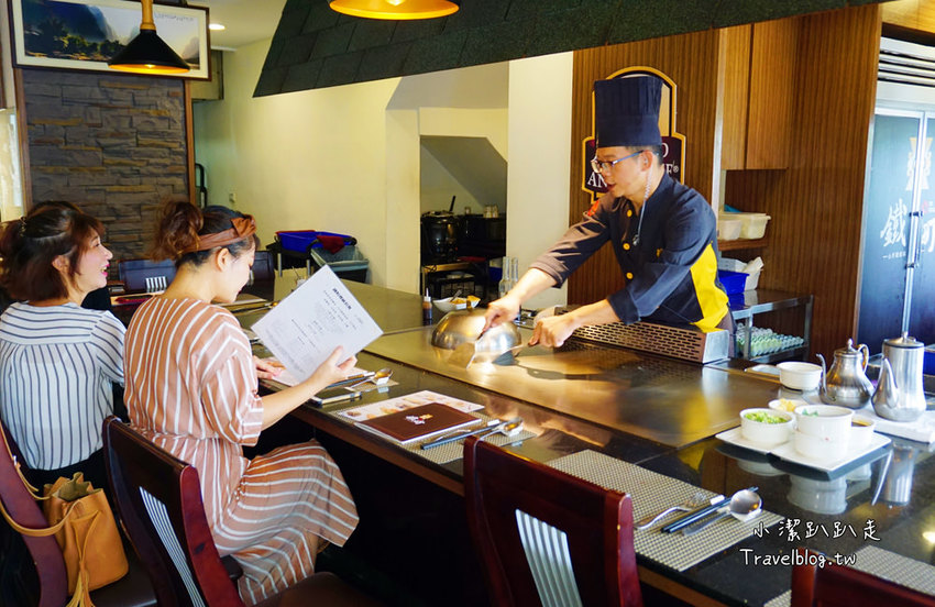 雲林斗六鐵板燒推薦》鐵町心作鐵板料理。傳統套餐真超值,澎湃海陸套餐一次滿足,火燄冰淇淋料理,可帶竉物 - 小潔趴趴走旅遊札記