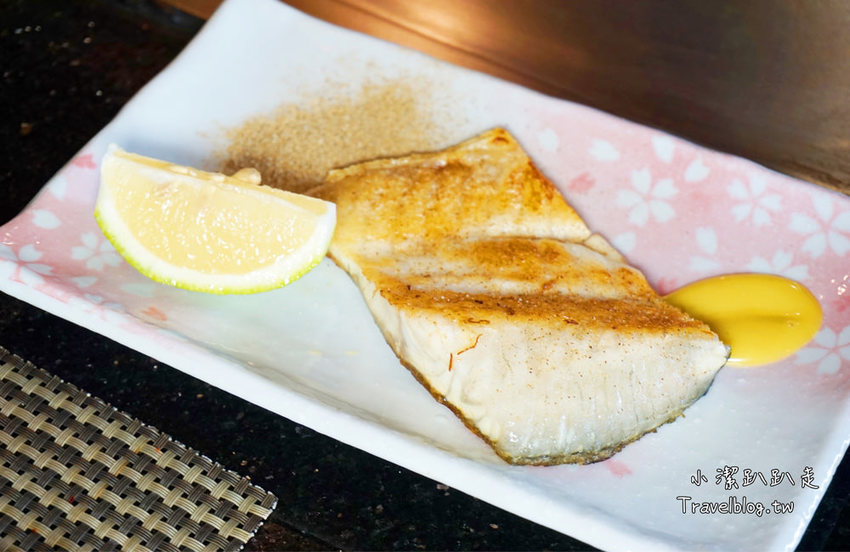 雲林斗六鐵板燒推薦》鐵町心作鐵板料理。傳統套餐真超值,澎湃海陸套餐一次滿足,火燄冰淇淋料理,可帶竉物 - 小潔趴趴走旅遊札記
