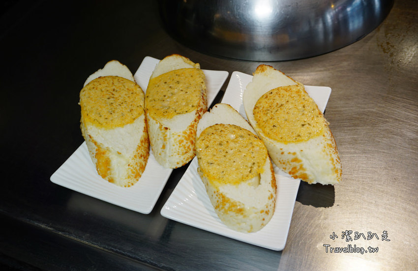 雲林斗六鐵板燒推薦》鐵町心作鐵板料理。傳統套餐真超值,澎湃海陸套餐一次滿足,火燄冰淇淋料理,可帶竉物 - 小潔趴趴走旅遊札記