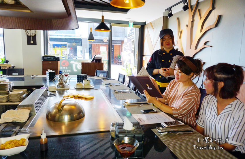 雲林斗六鐵板燒推薦》鐵町心作鐵板料理。傳統套餐真超值,澎湃海陸套餐一次滿足,火燄冰淇淋料理,可帶竉物 - 小潔趴趴走旅遊札記