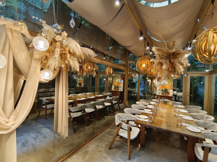 400128.jpg - 【台北】大稻埕牧山丘玻璃屋咖啡廳。10人可包場歡慶聖誕節。主題女僕羅莉趴美拍