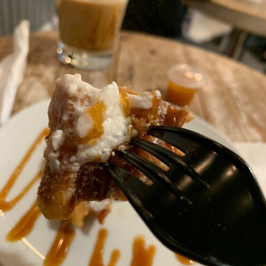 【忠孝敦化咖啡廳】RAY CAFE 阿拉比卡手烘咖啡  不限時的平價東區輕鬆下午茶 每周都有不同甜點快閃店！