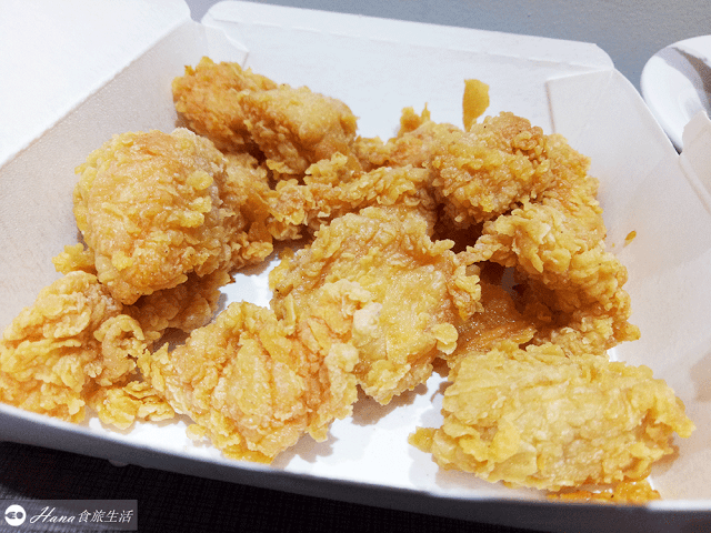 【新北三重】胖老爹美式炸雞 三重三民店 | 大推! 人氣排隊宵夜美食 比肯德基還好吃的炸雞 酥脆外皮鮮嫩多汁 香氣十足