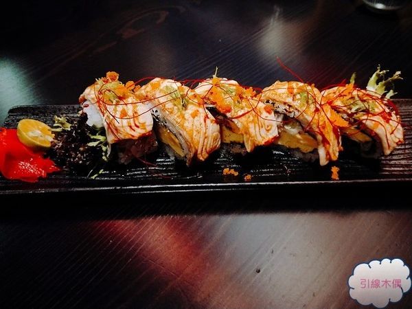 [食記/高雄/左營] 柶築晚酌の店│酒酣飽足之際，夢迴日本品嚐東瀛，道地居酒屋，生態園區站