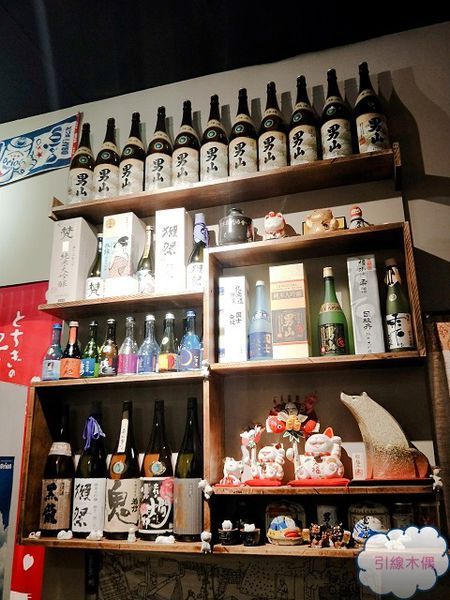 [食記/高雄/左營] 柶築晚酌の店│酒酣飽足之際，夢迴日本品嚐東瀛，道地居酒屋，生態園區站